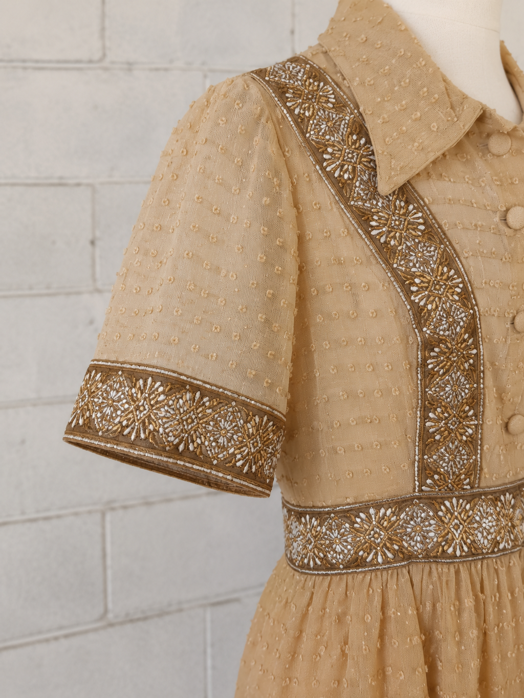 Vintage Oscar de la Renta Boutique Embroidered Swiss Dot Dress