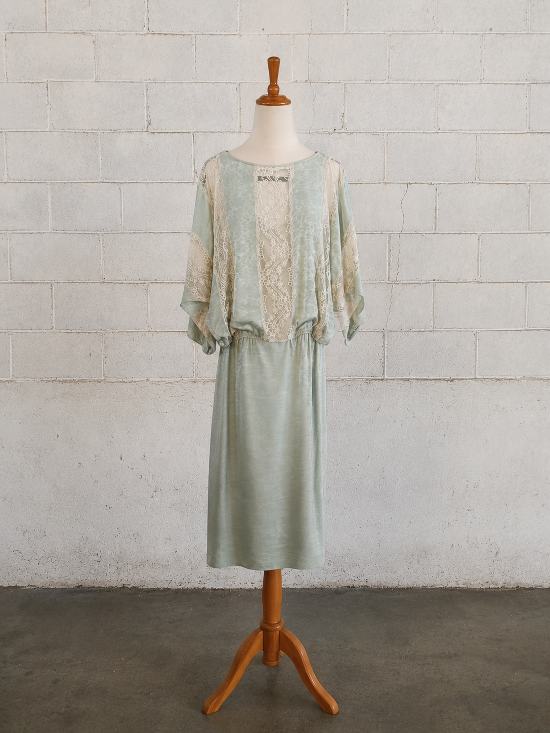 Vintage Pale Aqua Drop Waist Printed Silk Day Dress