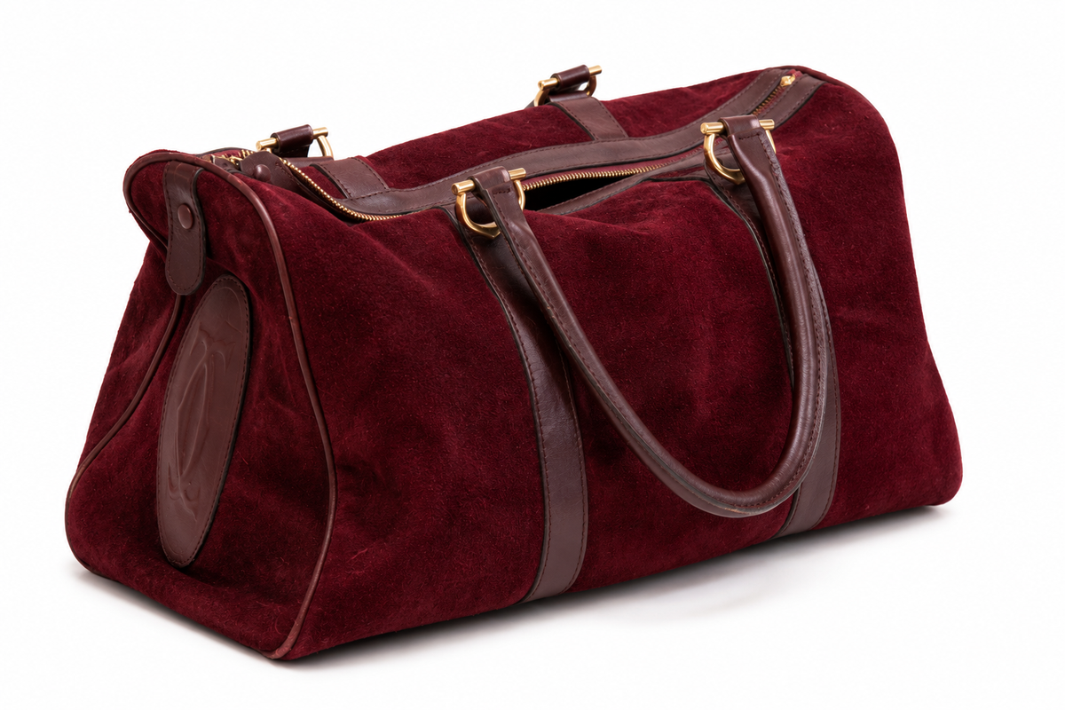 CARTIER — BOLSO BOSTON “LES MUST” EN ANTE BURDEOS (C. 1980–1990)