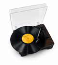 TOCADISCOS DE MESA — MADERA Y PLÁSTICO (C. 1970–1980)