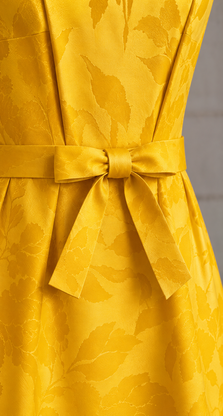 TISSUE STARON 1960s YELLOW BROCADE EVENING DRESS