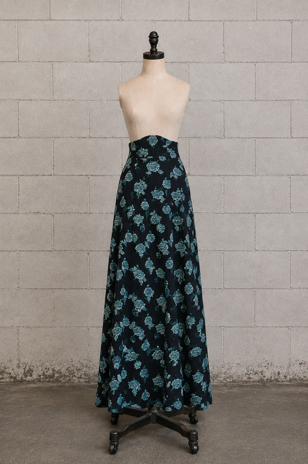 ONE-OF-A-KIND METALLIC BROCADE FLORAL MAXI SKIRT